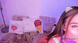 gorgeous babe fingering herself to orgasm on webcam. what a show!