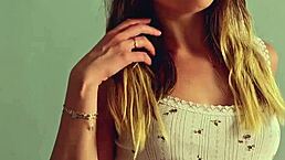 I went to a stranger's house and he fucked me hard like my boyfriend never does