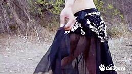 can middle eastern babe penelope stone handle outdoor deepthroat action?