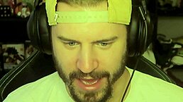 Playing as a girl in Pokémon Ecchi version gets steamy fast! 😜