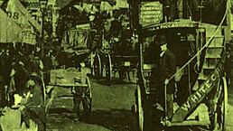 Check out this vintage lesbian threesome