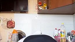 girl says, check out my big ass