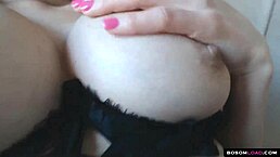 sexy witch fingers her dripping pussy on webcam