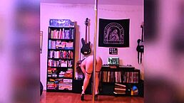 黑絲內衣搖擺熱辣膝上舞