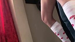 my busty petite girlfriend fingered to orgasm