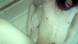 I can't believe tio e sobrinho got bareback and creampied!