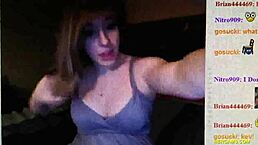 Pregnant cutie on webcam reveals her body and sings softly