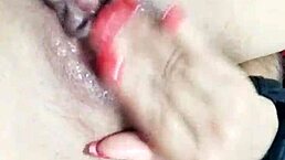 sexy young girl squirting with real orgasm on cam 😍