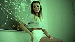 Teen slut in pov sucks cock for cumshot 😏