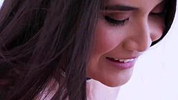 i blow load on brenna sparks face dirty talk