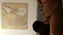 Sexhard BBW Roxy sucks dick with shaved pussy.