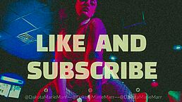 dakota marr fucks her pussy with a glass bottle for a creamy wet orgasm 😩