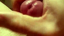 martydoc is cumming and it feels so good, solo session