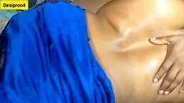 嘿 来看这个火辣印度动作 大鸡巴玩耍！