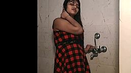 Hey, have you seen this indian teen’s wet pussy in the bathroom?