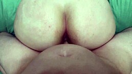 I filled my neighbor's wet pussy with sperm for Valentine's Day