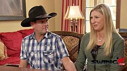 交换群幸运男巨屌狂干辣妹黑发骚货