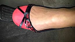 Intimate milf fetish show on webcam tonight?