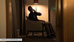 Becky Bandini, Tonight's Girlfriend, Bathes Naughtily for Her Client!