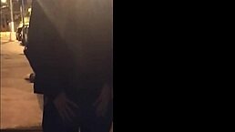 na rua gostosa bate uma em p�blico em live do instagram com peitos de fora buzinaram ao ver - melina bloom