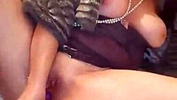 Velvet rain says, 'watch me squirt.'