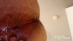 Gay guy plays with his ass leading to gaping 😈