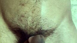 I play with my navel and cum solo