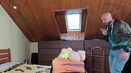 mi trombo la bambola della mia coinquilina by tantaly