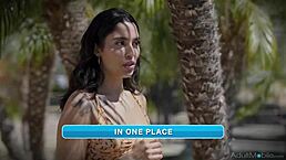 Jazmin Luv licked by naked roommate Khloe Kapri