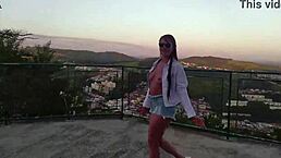 gostosa flaunts gorgeous breasts at tourist spot