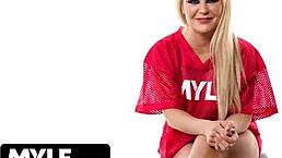 mylf of the month slimthick vic exclusive behind the scenes interview