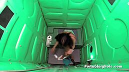 i'm da porta gloryhole hungry for strangers cum, swallowin it all