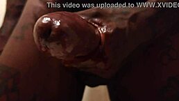 Tall Bodybuilder Hallelujah Johnson Uses New Sex Toy.