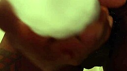 Tall Bodybuilder Hallelujah Johnson Uses New Sex Toy.