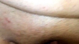 Hot Mexican Chick Squirting in Homemade Clip