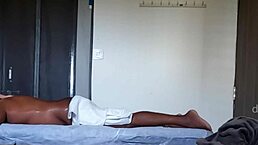 印度曼尼普尔妹子色情按摩超爽