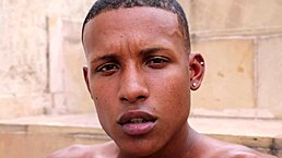 Gozando na varanda de casa