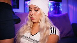 I invite my classmate for a casual video shoot.