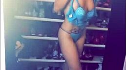 13 minutes of outdoor sex and flashing 😏