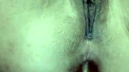 She uses toys on pussy and anal close-up to orgasm