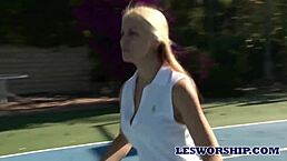 Milf Sarah Vandella gets seduced by a lesbian teen in the hot tub