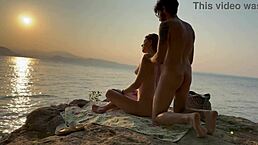 i asked a stranger to put sunscreen on me on a nudist beach 😎