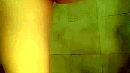 pakistani girl feels intense squirting during fingering