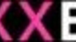 nelly hottie fingers and uses dildo in solo masturbation