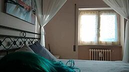 Those wild college games thrill me