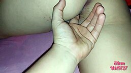 Primera vez que mi hermanastra me dejo jugar con su coño