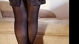 amateur pees in shiny pantyhose while wearing heels and shoes