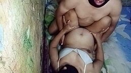 Ibu Mertua Pasrah Ketika Di Genjot Kontol Gede