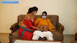 Desi Sali Sapna Gets Horny With Jiju at Festival, Wow!