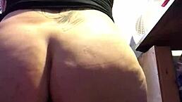 Stretching my ass for my big toy!